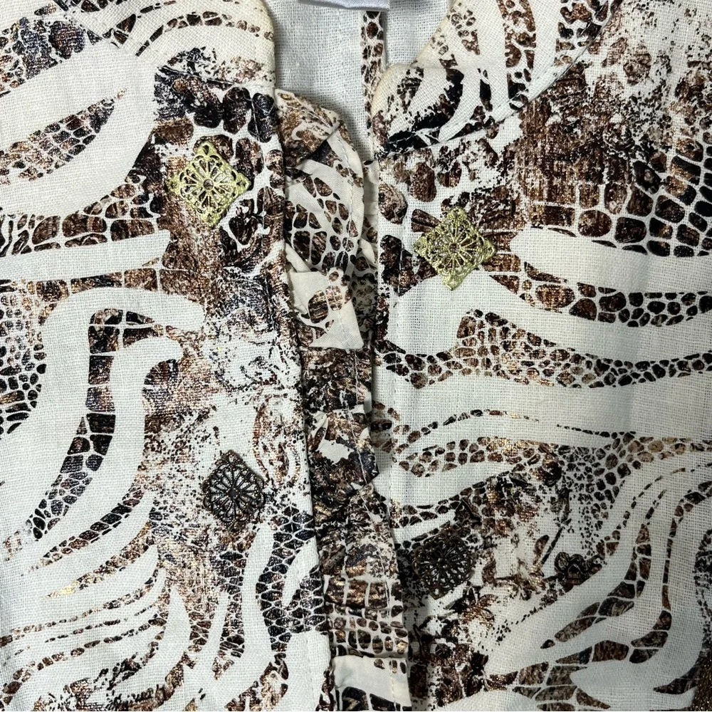 Chico's animal print linen blend size 2 overshirt - Picture 5 of 13